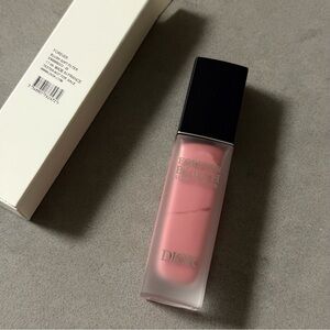 05 Lily Dior Forever Blush Soft Filter